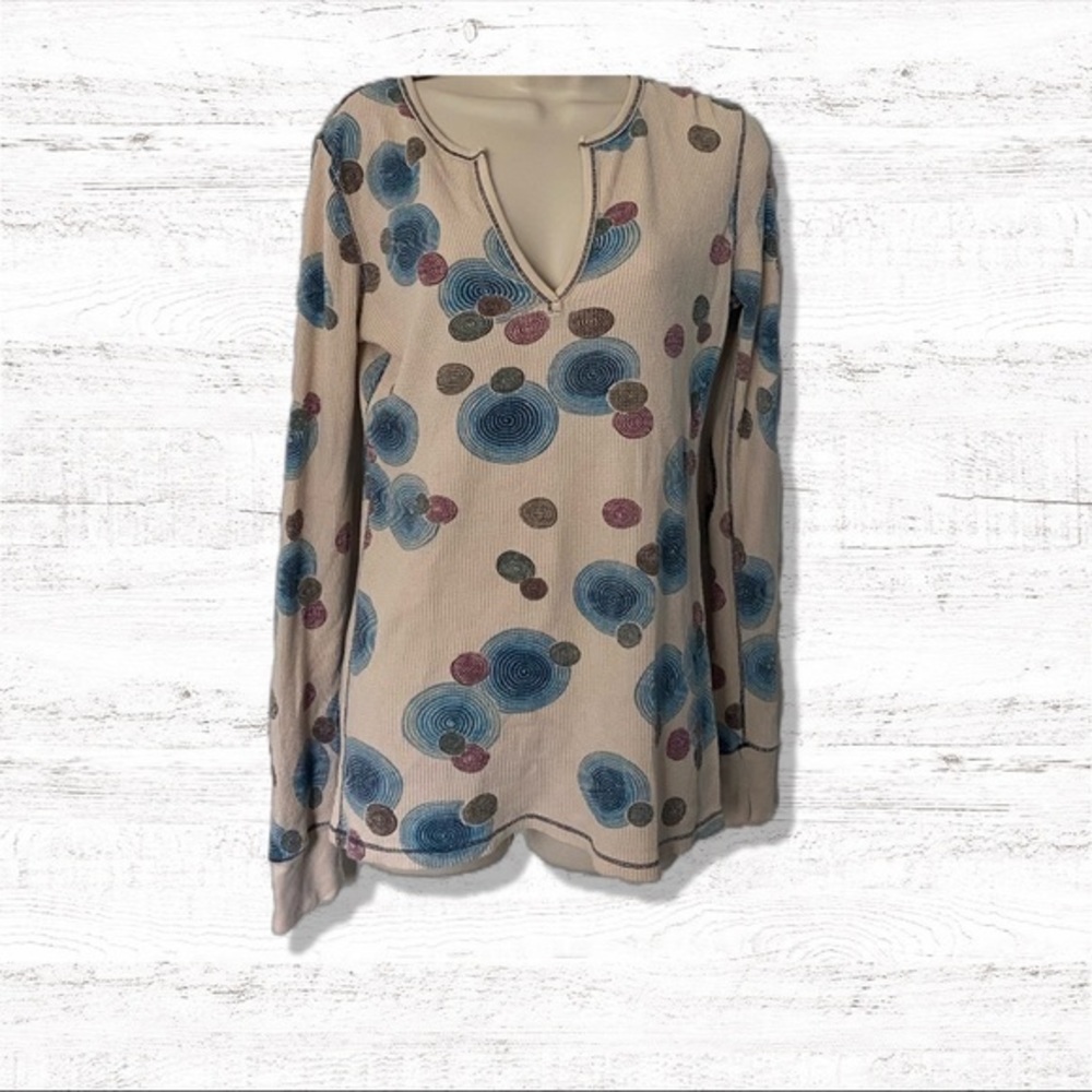 Lucky Brand Spiral Pattern V-neck Knit‎ Long Sleeve Size Medium Elbow Patches
